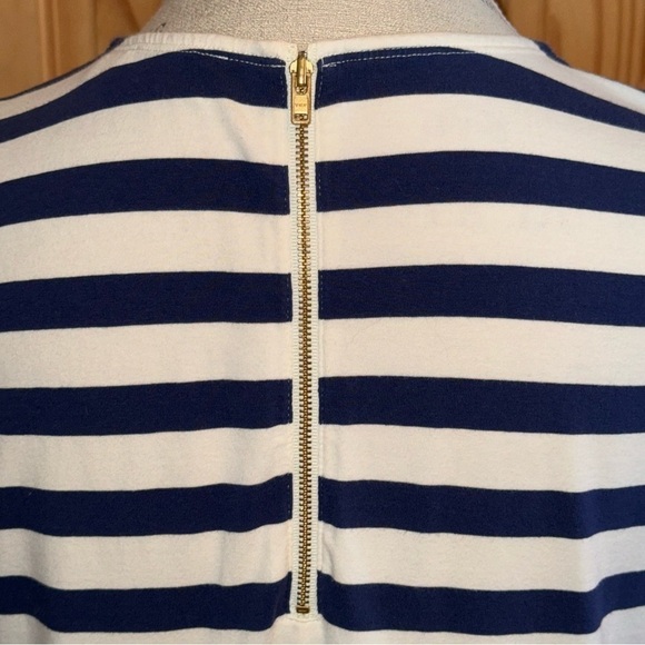 Vineyard Vines Blue and White Striped Dress Women’s Size Medium - Picture 8 of 11